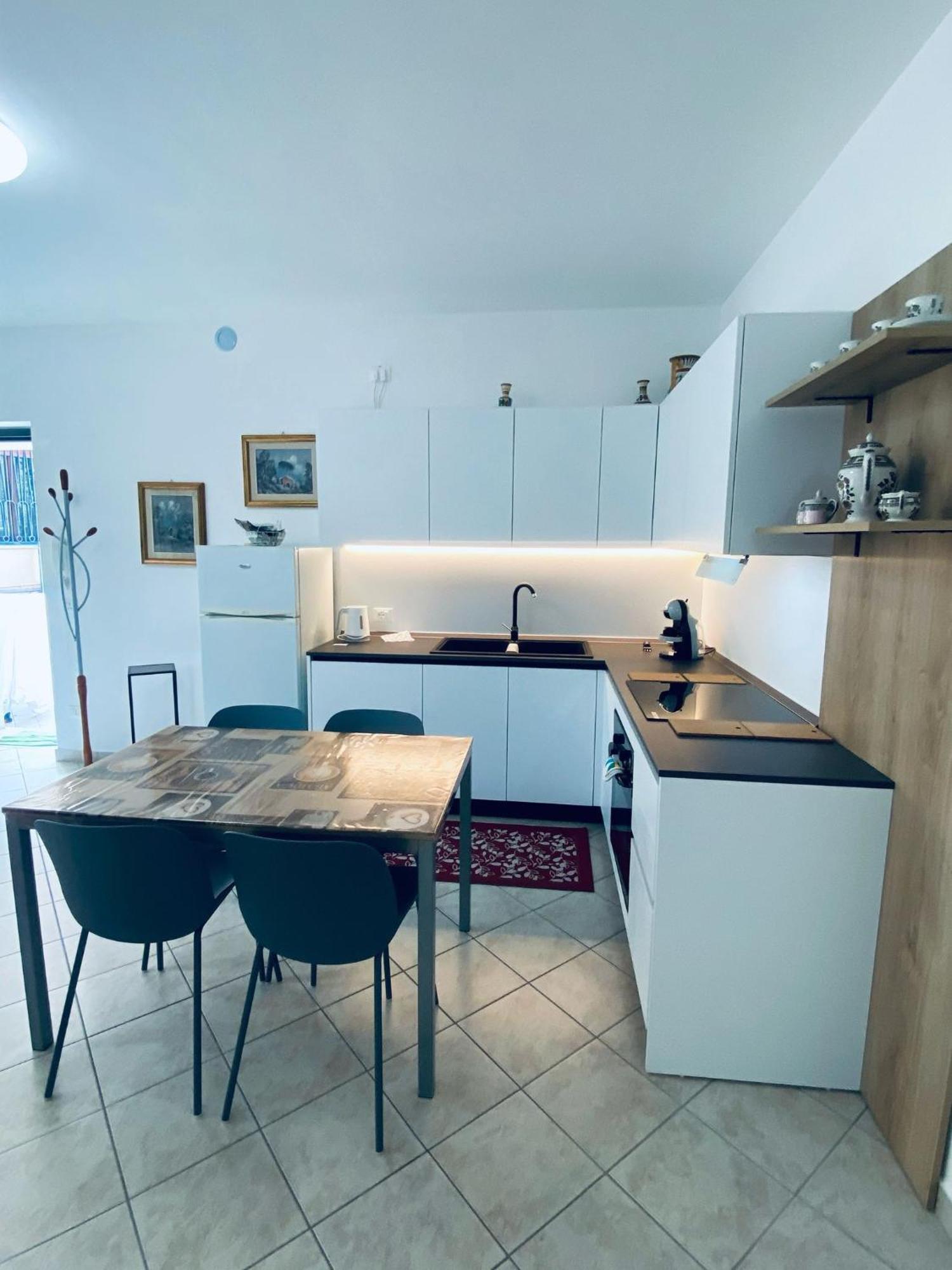 Alma Apartment Sirmione Zewnętrze zdjęcie